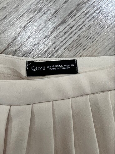Quzu Pileli şort etek
