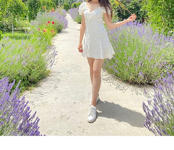 Beyaz elbise