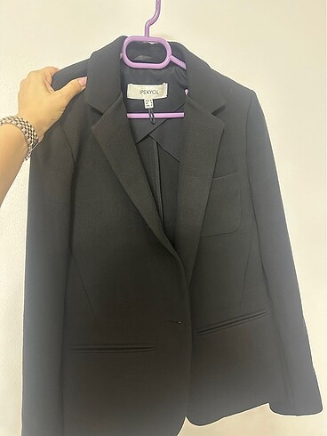 İpekyol orta kalınlıkta kumaşı Blazer ceket