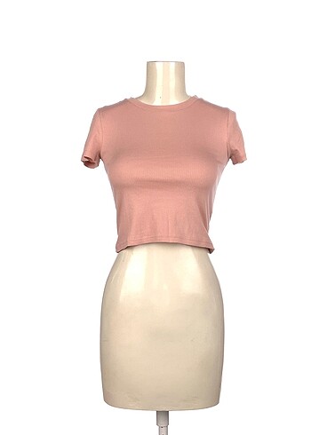 H&M T-shirt %70 İndirimli.