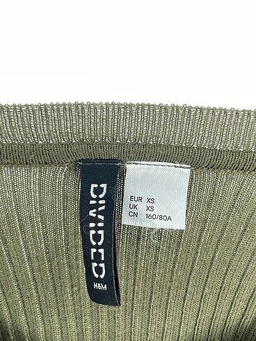 xs Beden haki Renk H&M T-shirt %70 İndirimli.