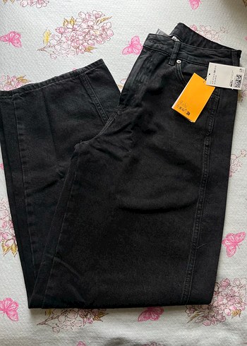 H&M Barrel Jean