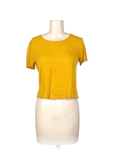 Koton T-shirt %70 İndirimli.