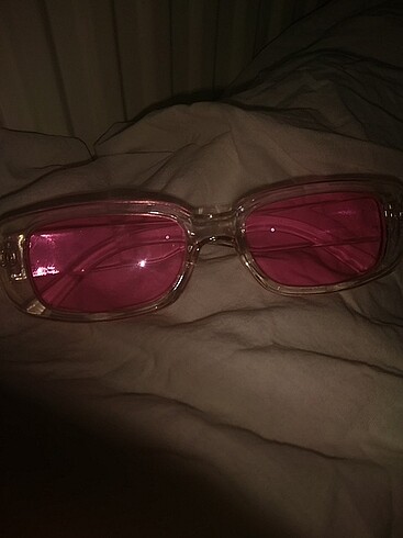 pembe vintage gözlük 