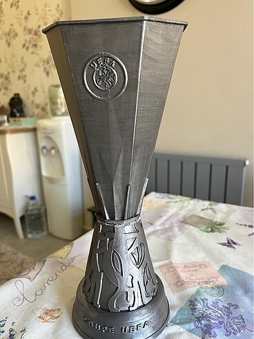 UEFA KUPASI 33 cm