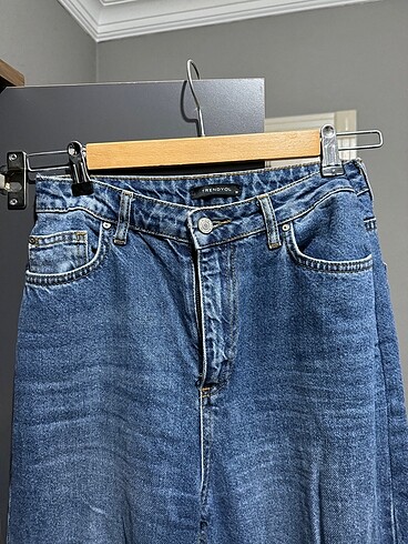 TRENDYOL JEAN PANTOLON