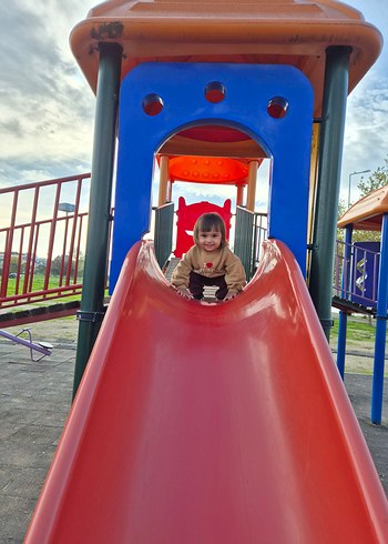 Kız Çocuk Pembe Kapüşonlu Polar Panço - Görsel 4