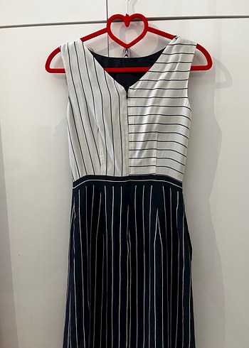 KOTON sade ve şık elbise - Görsel 2