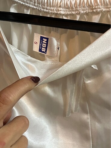s Beden beyaz Renk Saten sabahlık ve pijama altı
