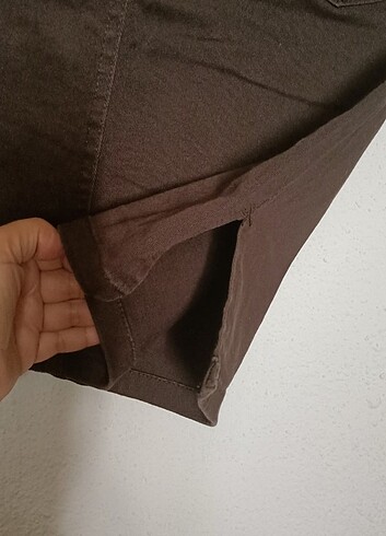 xl Beden kahverengi Renk Kot etek xl yazıyor ama M s beden uyumlu 