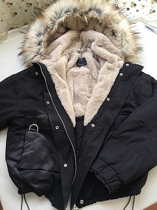 Bershka crazyness crop parka