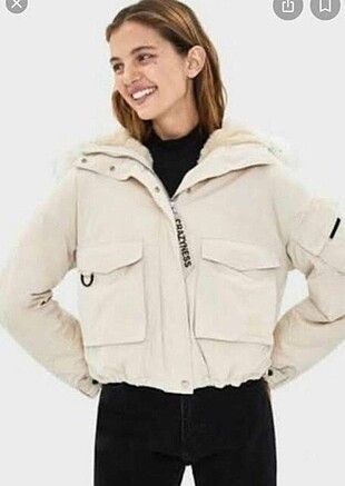 Bershka crazyness mont