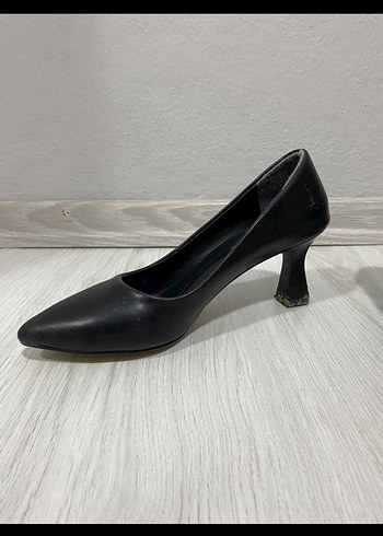 Abiye Siyah Klasik Stiletto Topuklu Ayakkabı