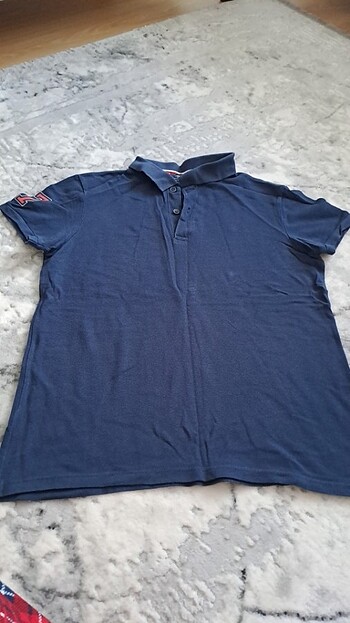 T_shirt