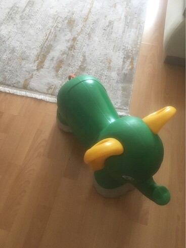  Beden Sürülebilen oyuncak Fil