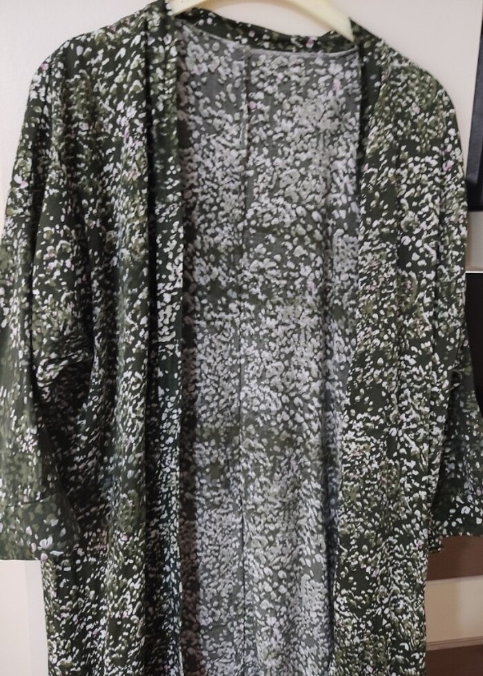 Haki yeşili hırka - Görsel 3