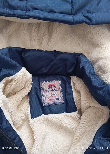 Erkek Çocuk Lacivert Kapüşonlu Düğmeli Mont - Görsel 3