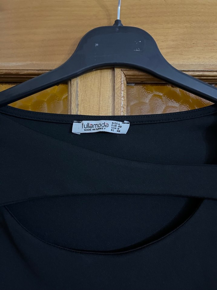 Kadın Siyah Uzun Kollu Detaylı Bluz - Görsel 4