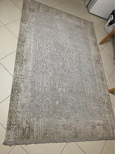 Halı 4 metre² dört mevsimlik