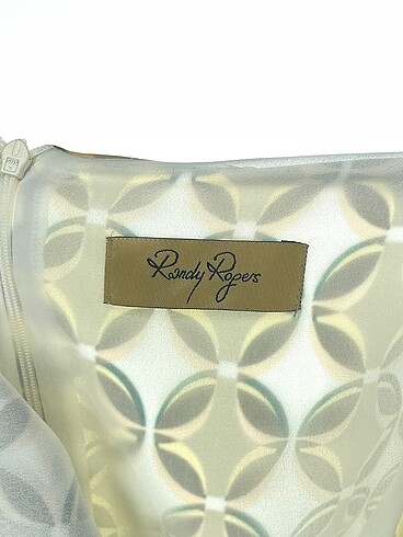 s Beden çeşitli Renk PreLoved Kısa Elbise %70 İndirimli.