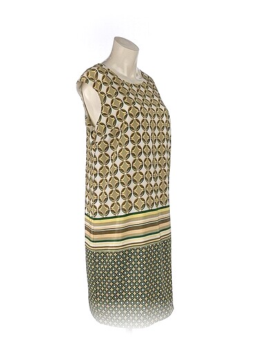 s Beden PreLoved Kısa Elbise %70 İndirimli.