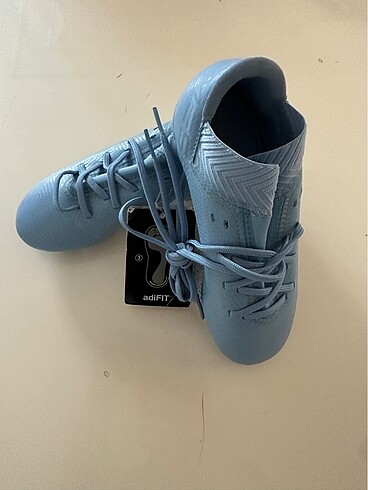 Adidas Messi çocuk krampon