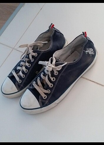 Converse