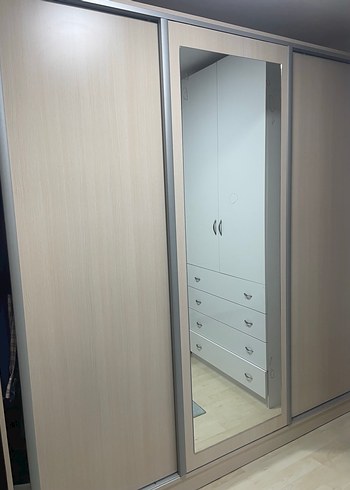 Bej ve Gri Çocuk Gardırop - Görsel 3