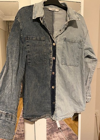l Beden Gri Batik Desenli Kadın Denim Ceket