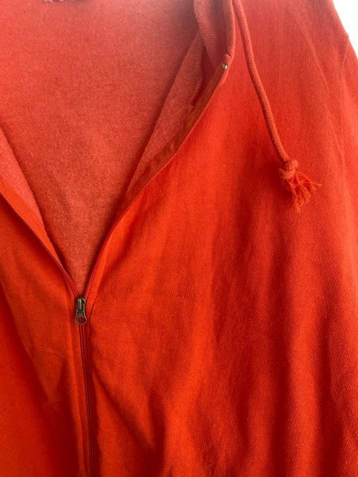 Kırmızı Fermuarlı Kapüşonlu Kadın hırka - Görsel 5