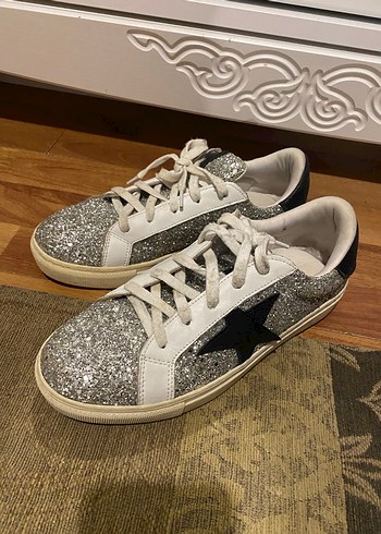 Beyaz Gri Parlak Platform Spor Ayakkabı - Görsel 3