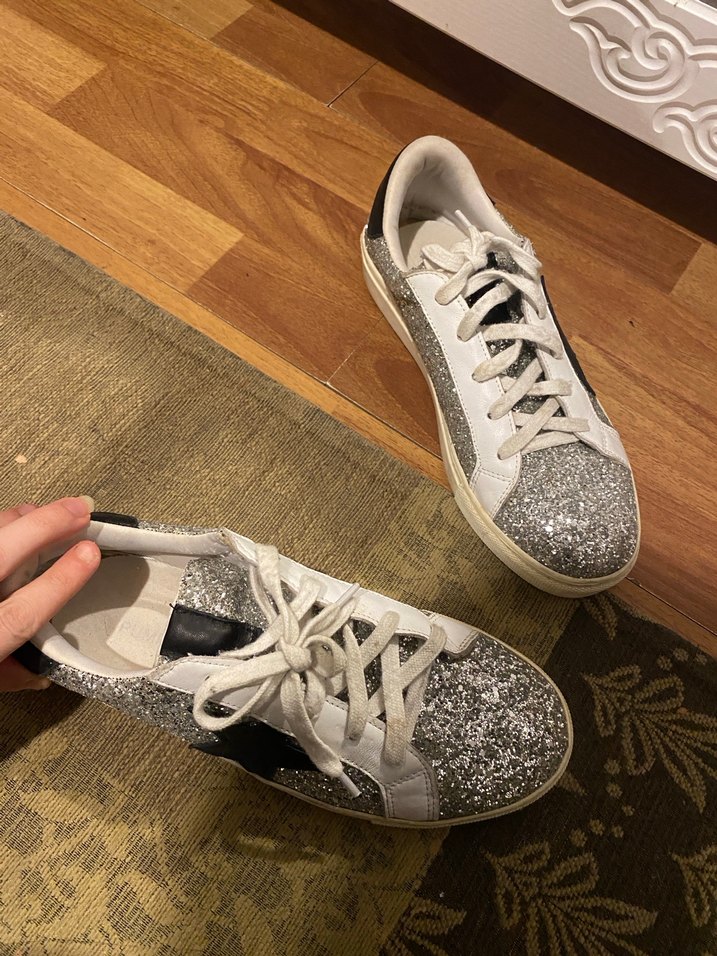 Beyaz Gri Parlak Platform Spor Ayakkabı - Görsel 2