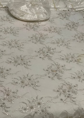 İşlemeli Beyaz Yatak Örtüsü - Görsel 9