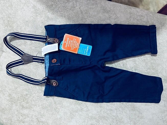 9 Ay Beden LC Waikiki Erkek Bebek Askılı Pantolon.