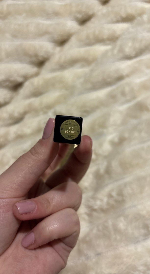 Yves Saint Laurent 315 Altın Renkli Ruj - Görsel 2