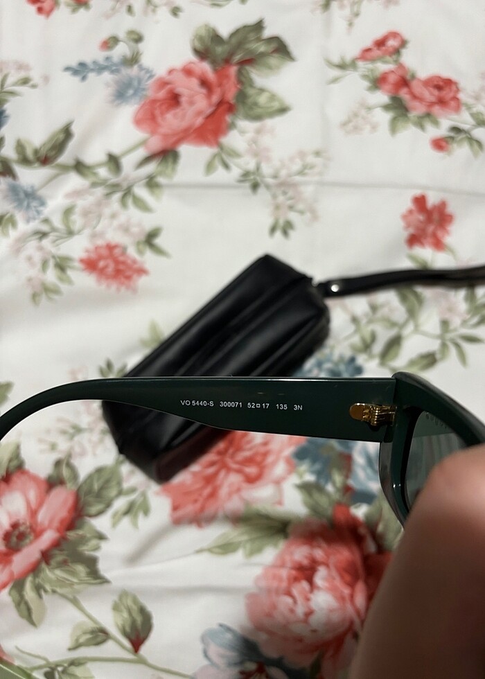 Kadın güneş gözlüğü - Görsel 3