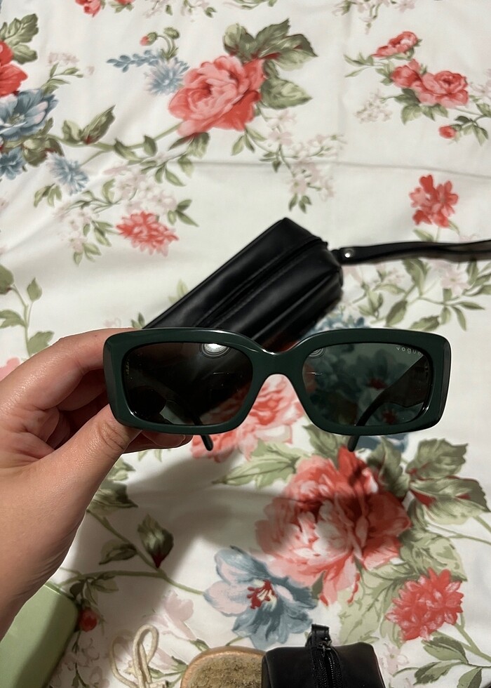 Kadın güneş gözlüğü - Görsel 4