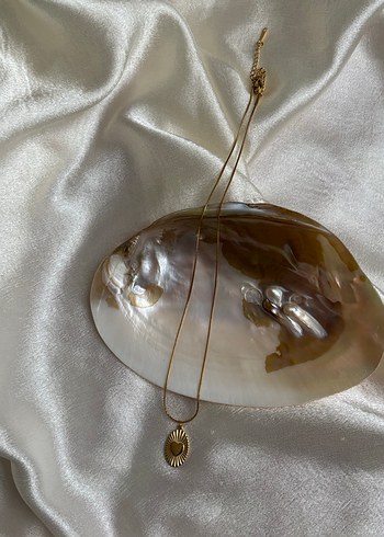 Vintage Kalp Madalyon Altın Renkli Bohem Çelik Kolye - Görsel 2