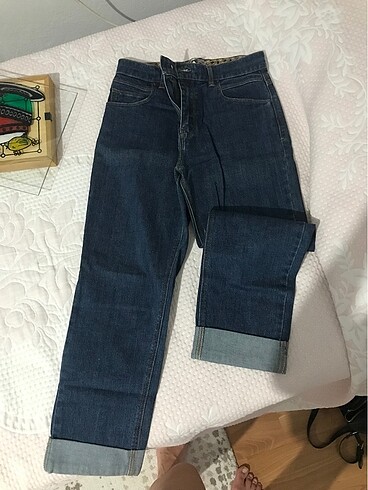 mango mom jean