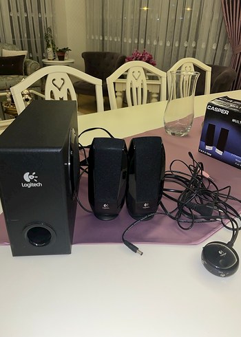 Logitech Siyah Müzik Sistemi Seti s220 2+1 - Görsel 2