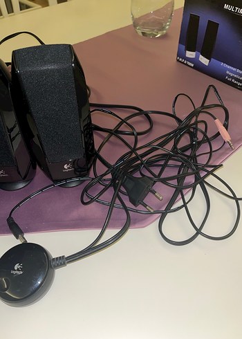 Logitech Siyah Müzik Sistemi Seti s220 2+1 - Görsel 4