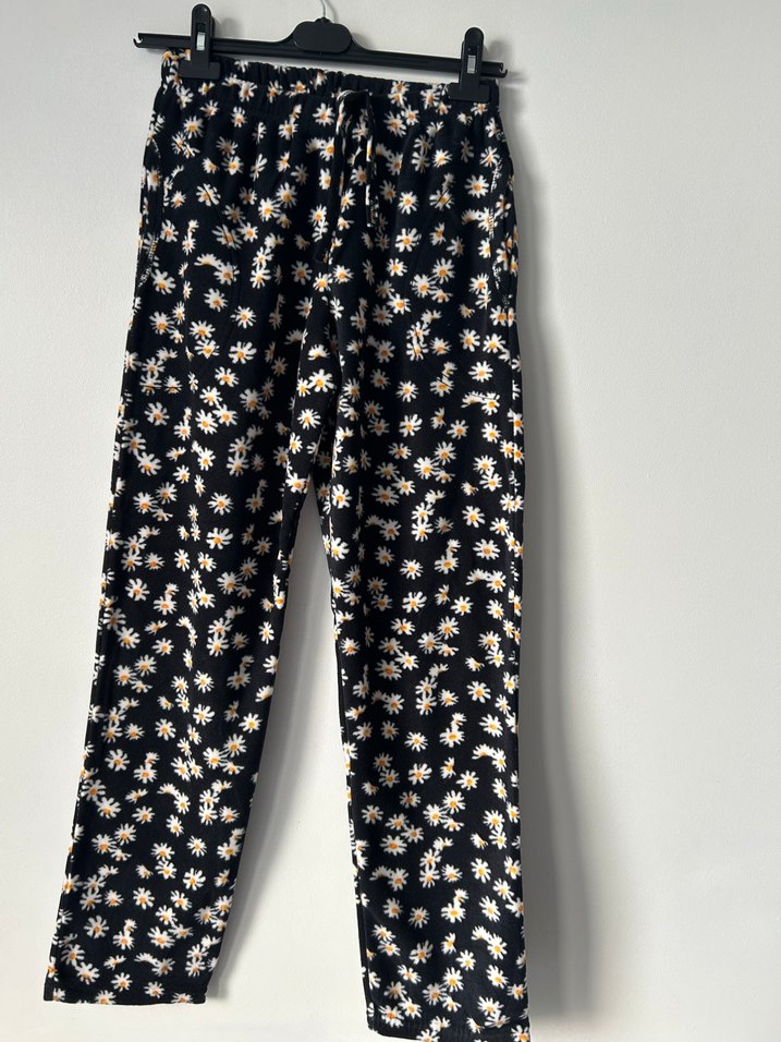 Siyah papatya desenli cepli polar alt eşofman - Görsel 4