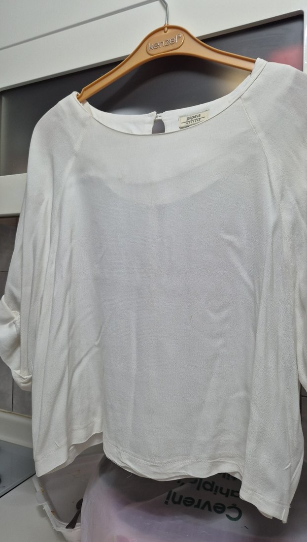 Ofis tipi Kadın Beyaz Keten Kol Detaylı Bluz - Görsel 3