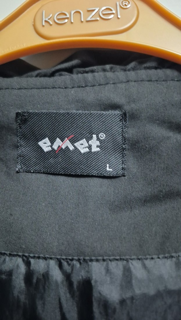 Düğmeli Siyah Midi PANÇO Ceketi - Görsel 3