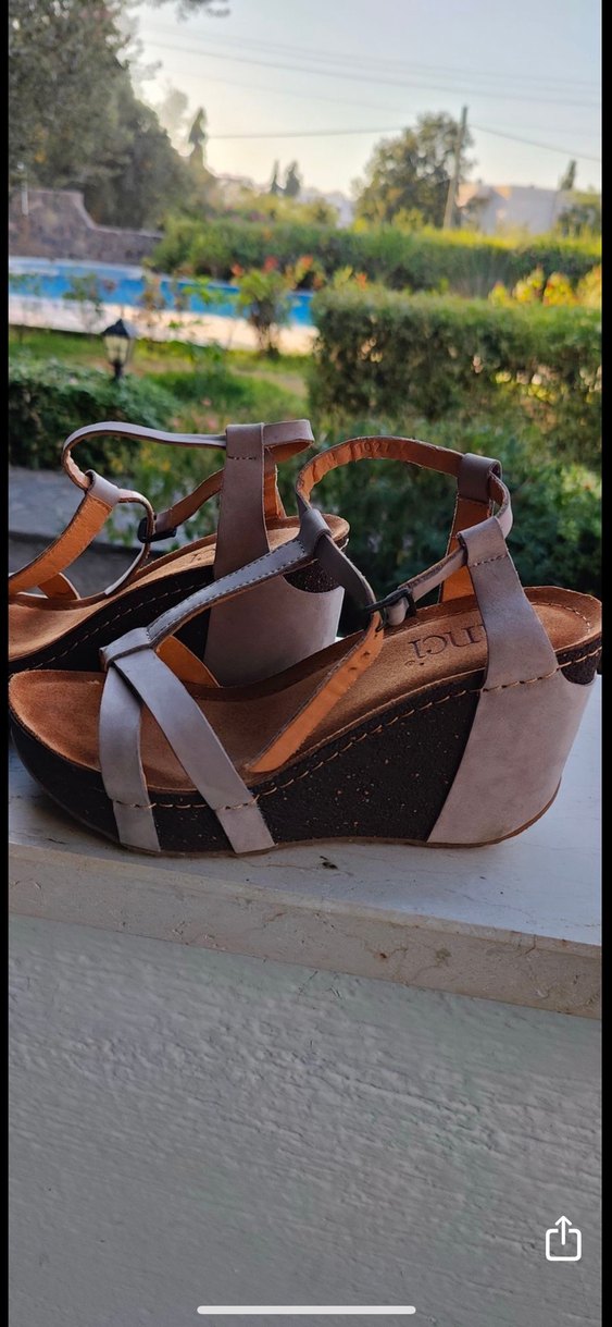 İnci Süet Dolgu Topuklu Kadın Sandalet - Görsel 3