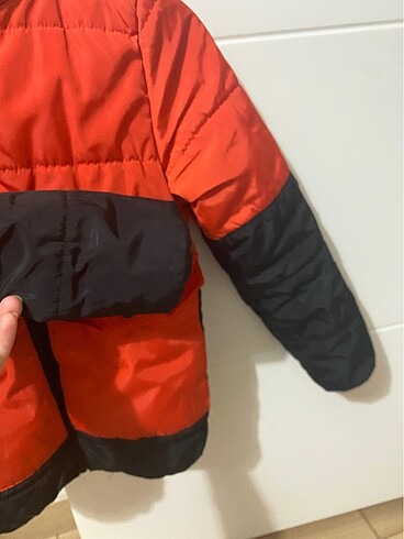 8 Yaş Beden turuncu Renk Şişme mont