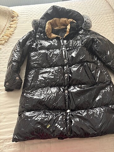 Parlak mont