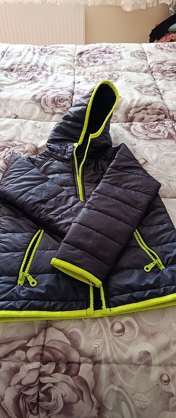 Çocuk ince mont - Görsel 7