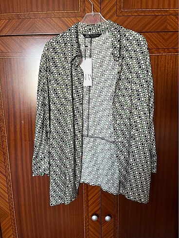 Zara Zara geometrik desenli gömlek