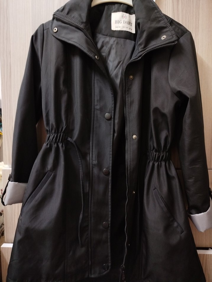 Düğmeli Siyah Midi Kadın Trençkot - Görsel 2